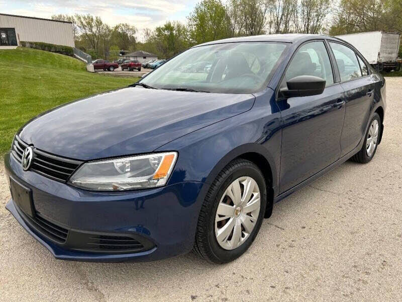 2011 VOLKSWAGEN Jetta