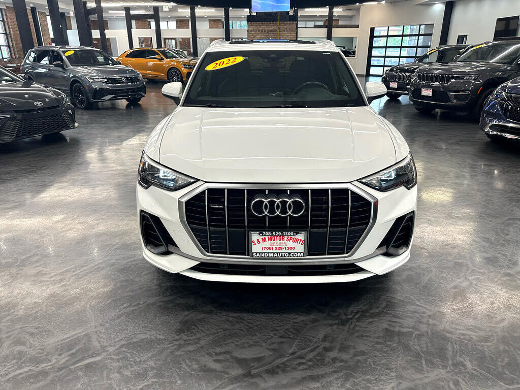2022 Audi Q3