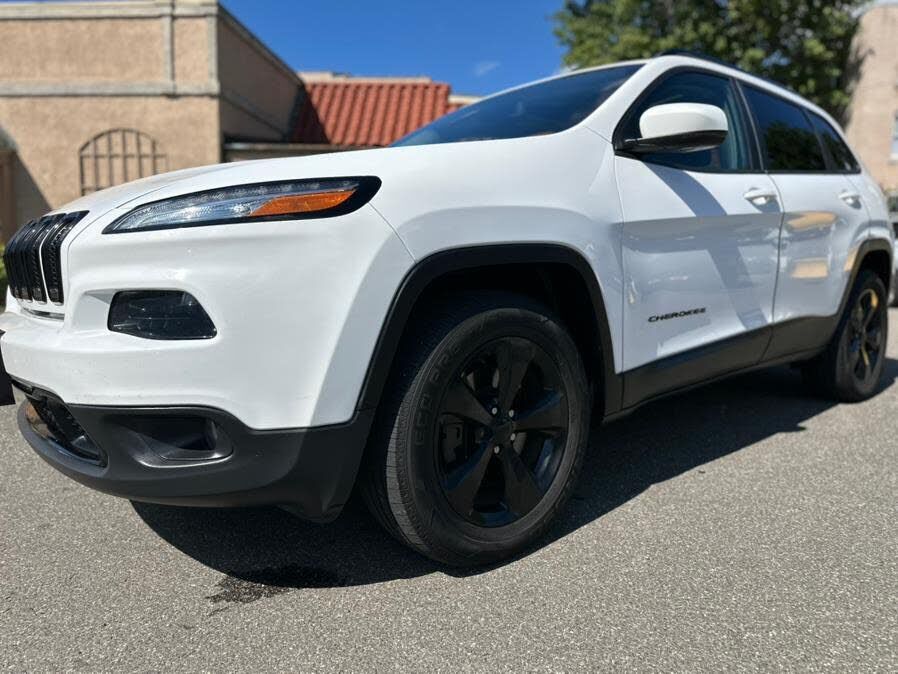 2018 JEEP Cherokee