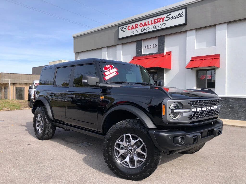 2025 FORD Bronco