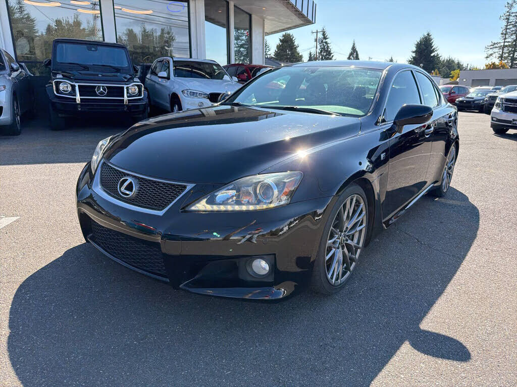 Lexus IS