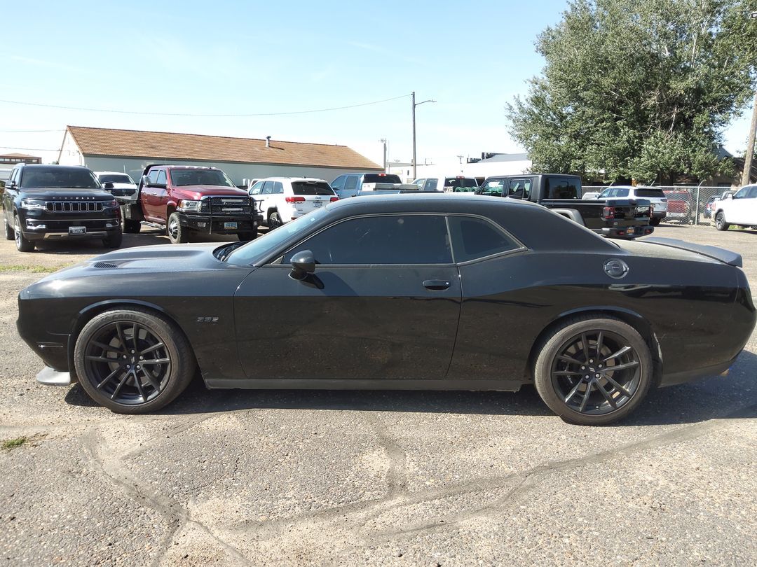 2022 DODGE Challenger