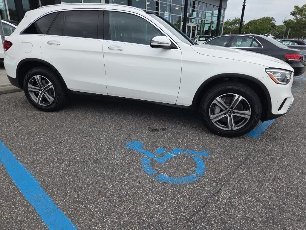 2022 Mercedes-Benz GLC-Class