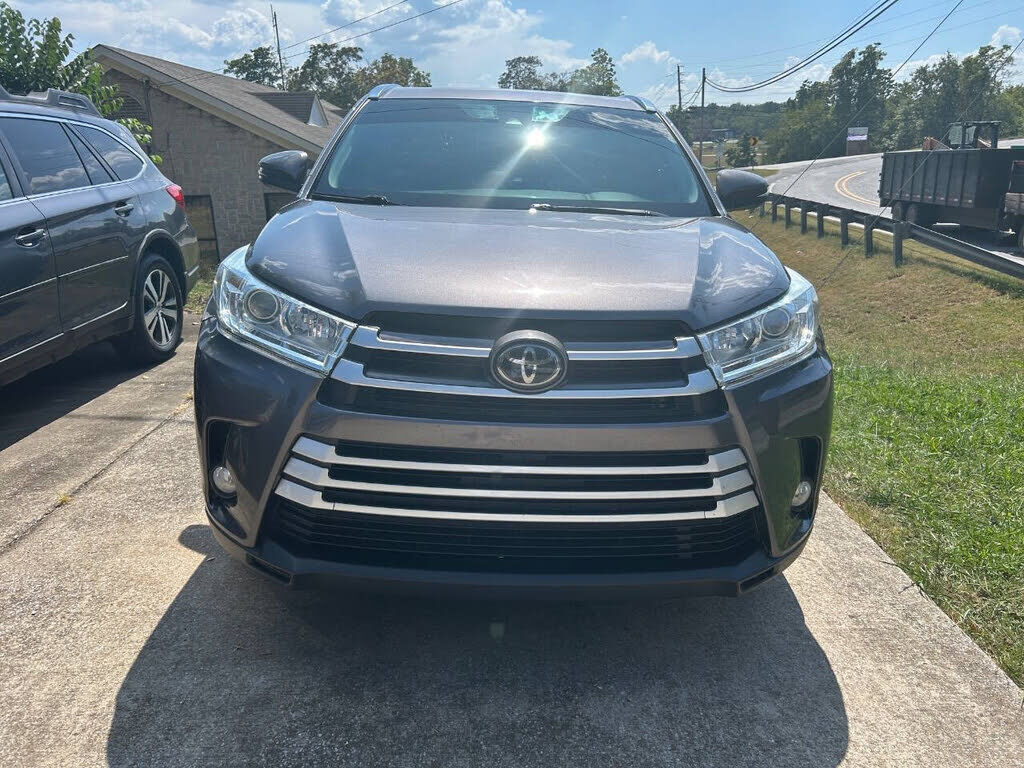 2018 TOYOTA Highlander