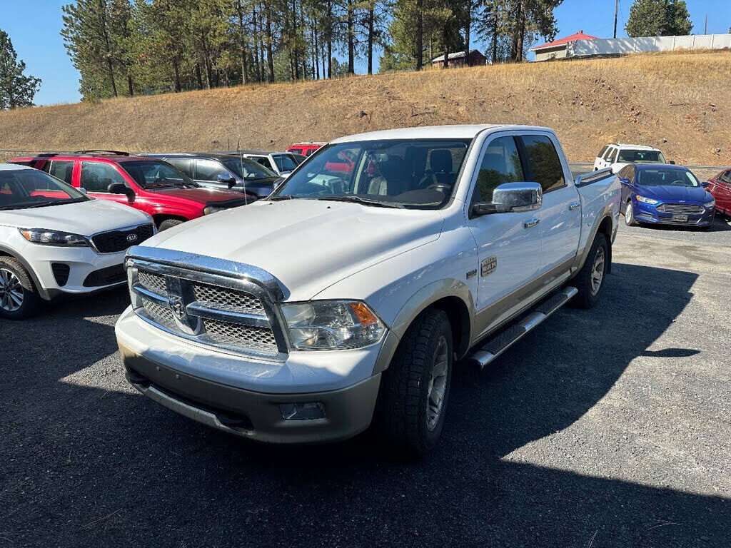 2011 DODGE Ram