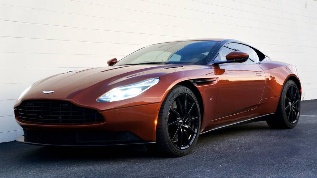 2017 ASTON MARTIN DB11