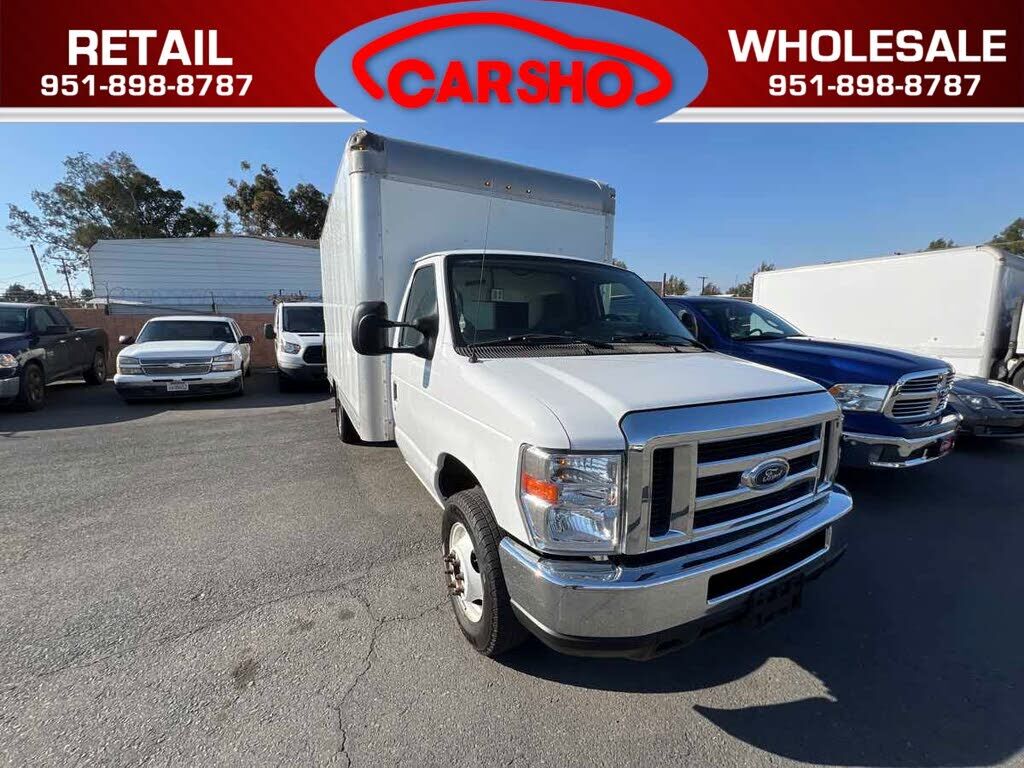 2019 FORD E-350