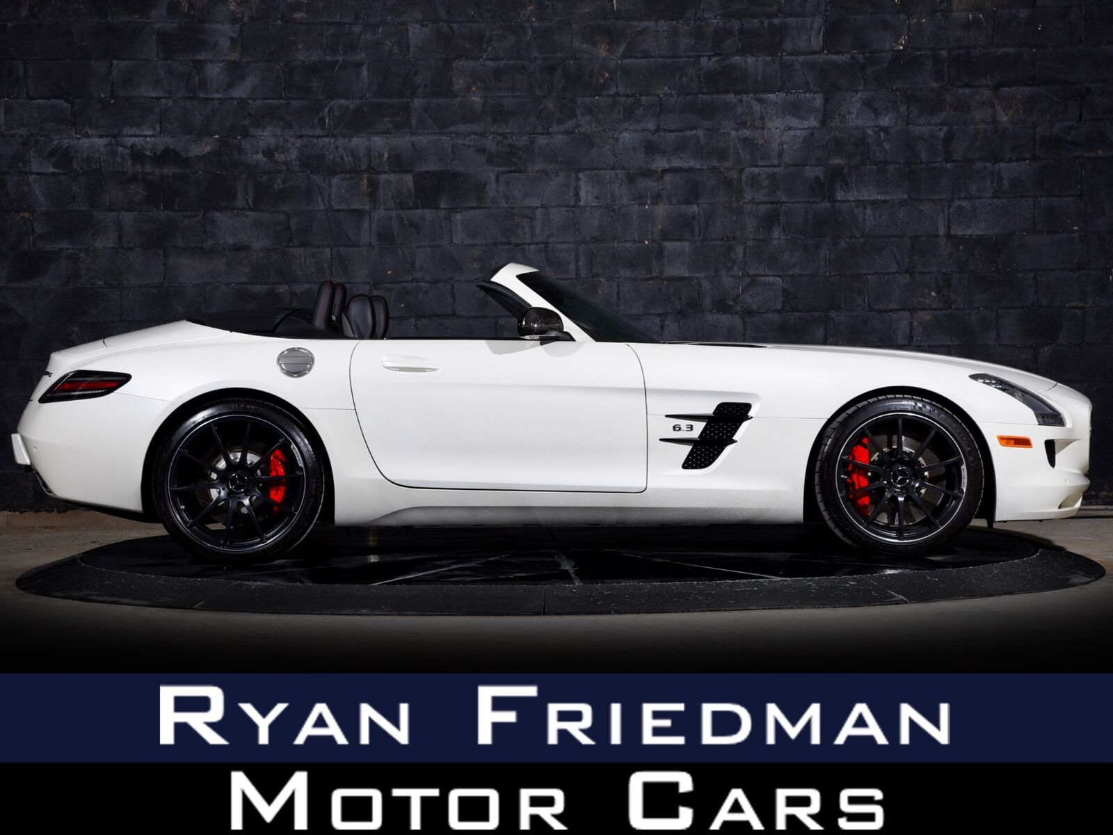 Mercedes-Benz SLS-Class