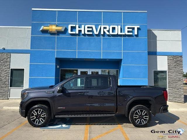 2024 GMC Sierra