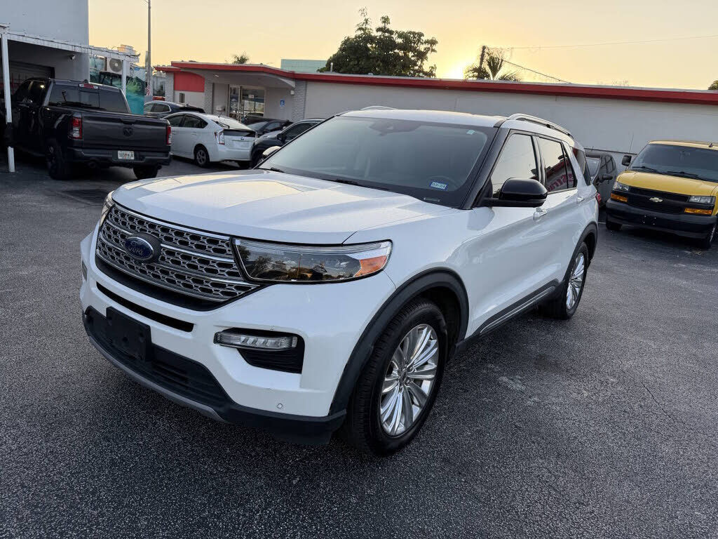 2020 FORD Explorer