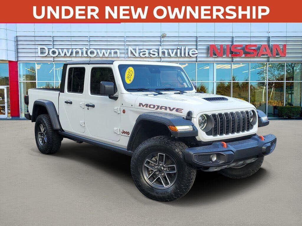 2025 JEEP Gladiator
