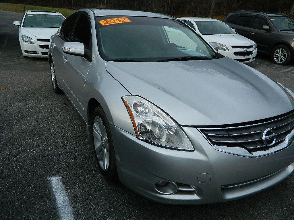 2012 NISSAN Altima