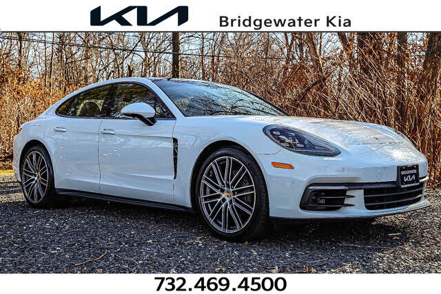 2020 PORSCHE Panamera