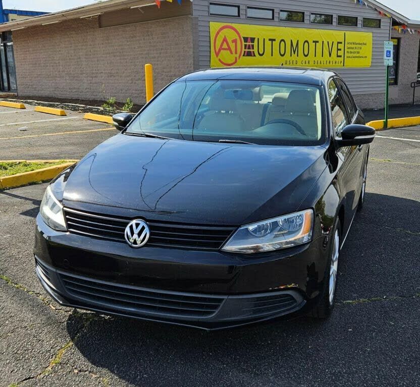 2012 VOLKSWAGEN Jetta