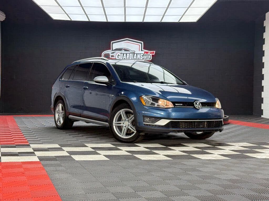 2017 VOLKSWAGEN Golf Alltrack