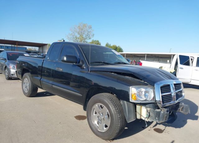 2005 DODGE Dakota