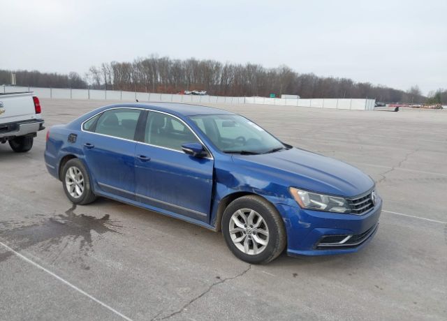 2016 VOLKSWAGEN Passat