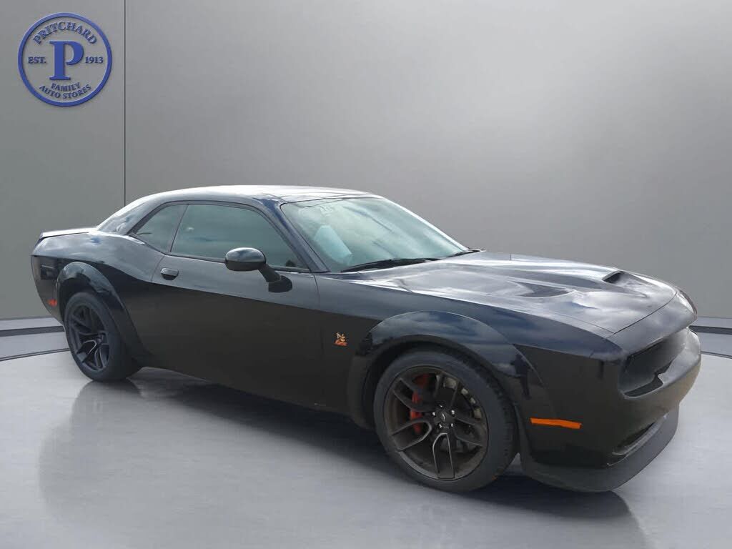 2021 DODGE Challenger
