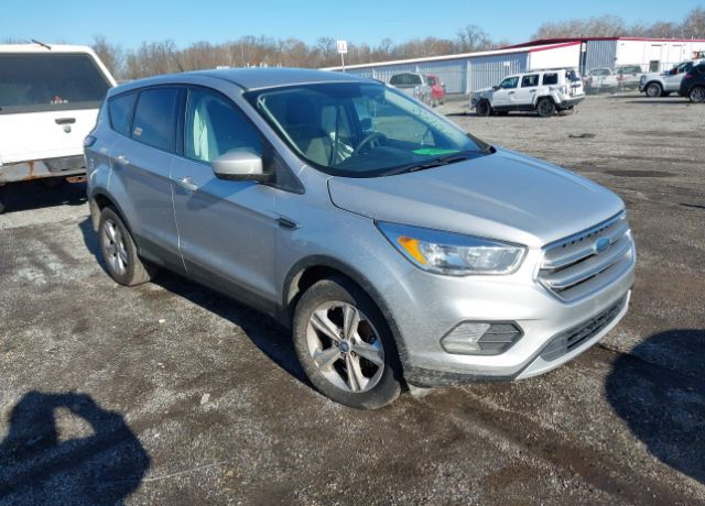 2017 FORD Escape