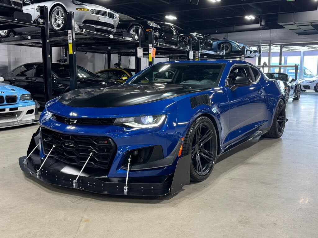 2019 CHEVROLET Camaro