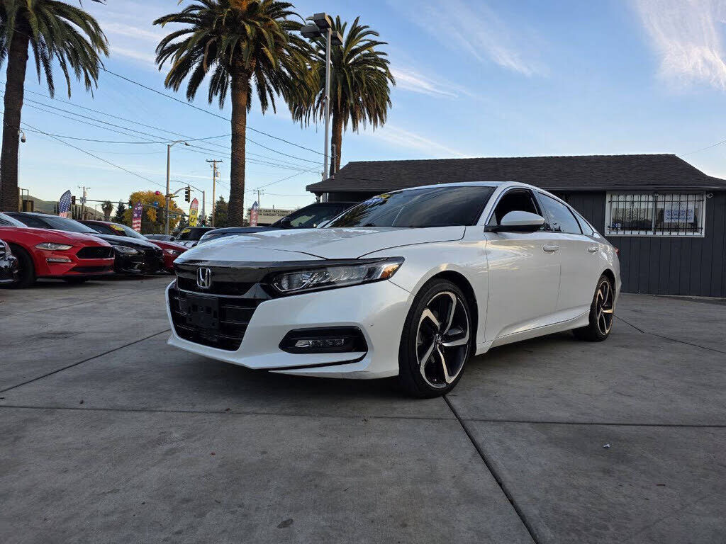 2020 HONDA Accord