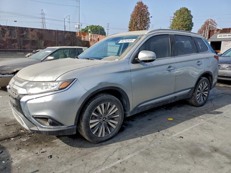 2020 MITSUBISHI Outlander