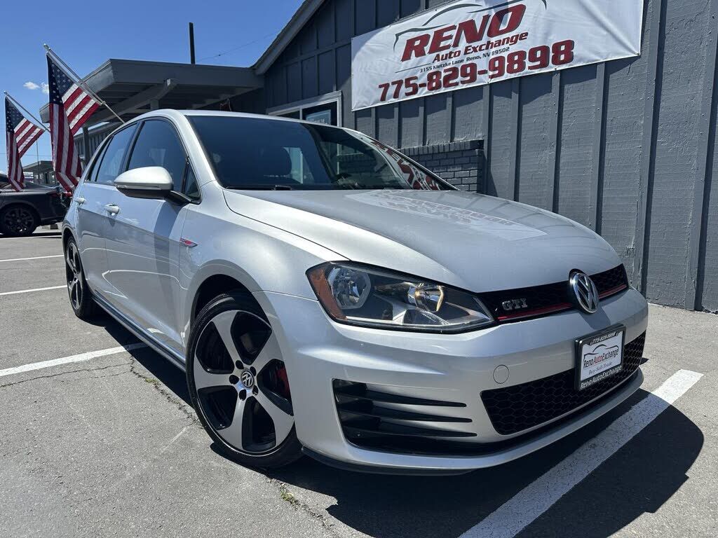 2016 VOLKSWAGEN Golf GTI