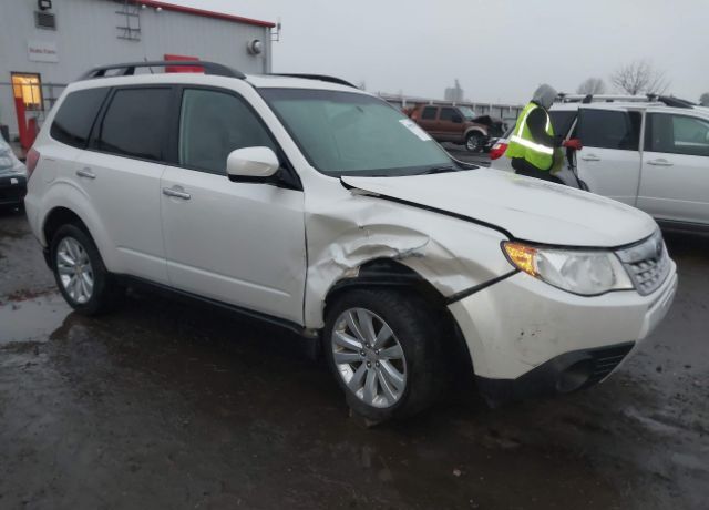 2013 SUBARU Forester