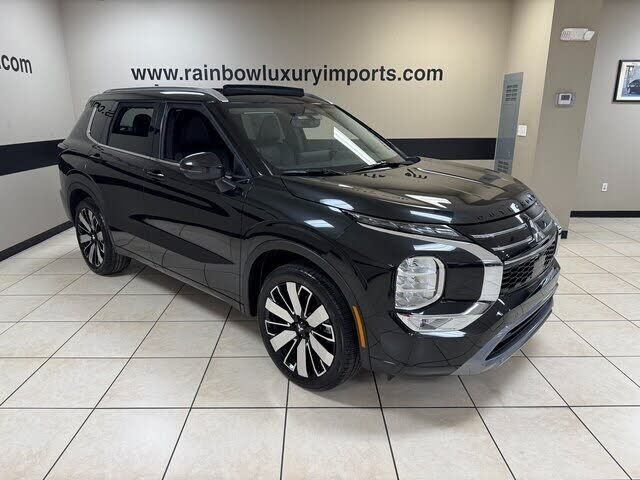 2026 MITSUBISHI Outlander