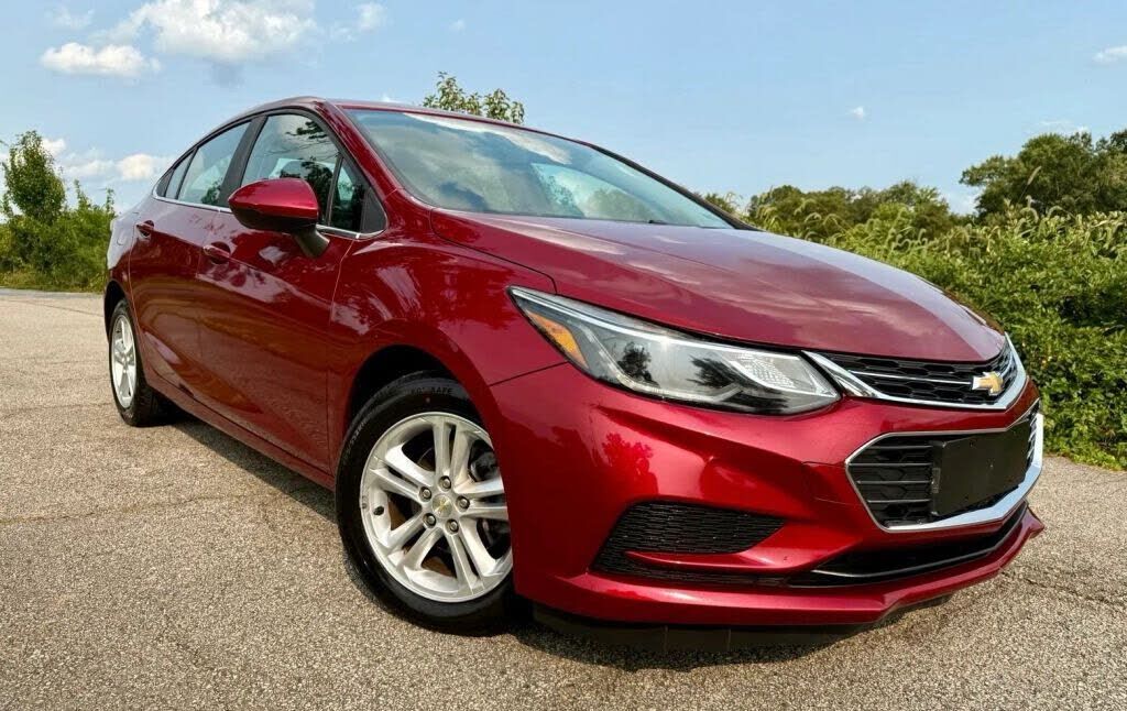 2017 CHEVROLET Cruze