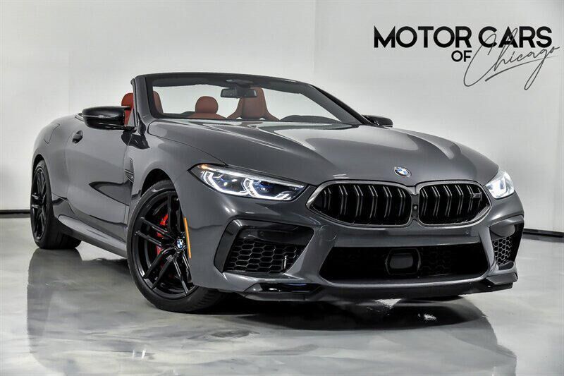 2022 BMW M8