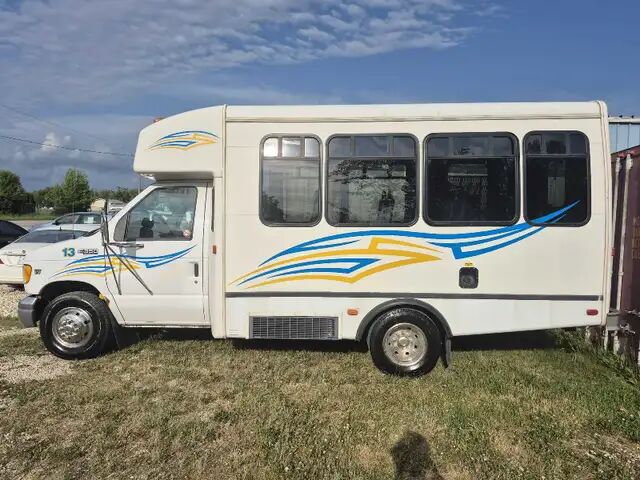 Ford E-350