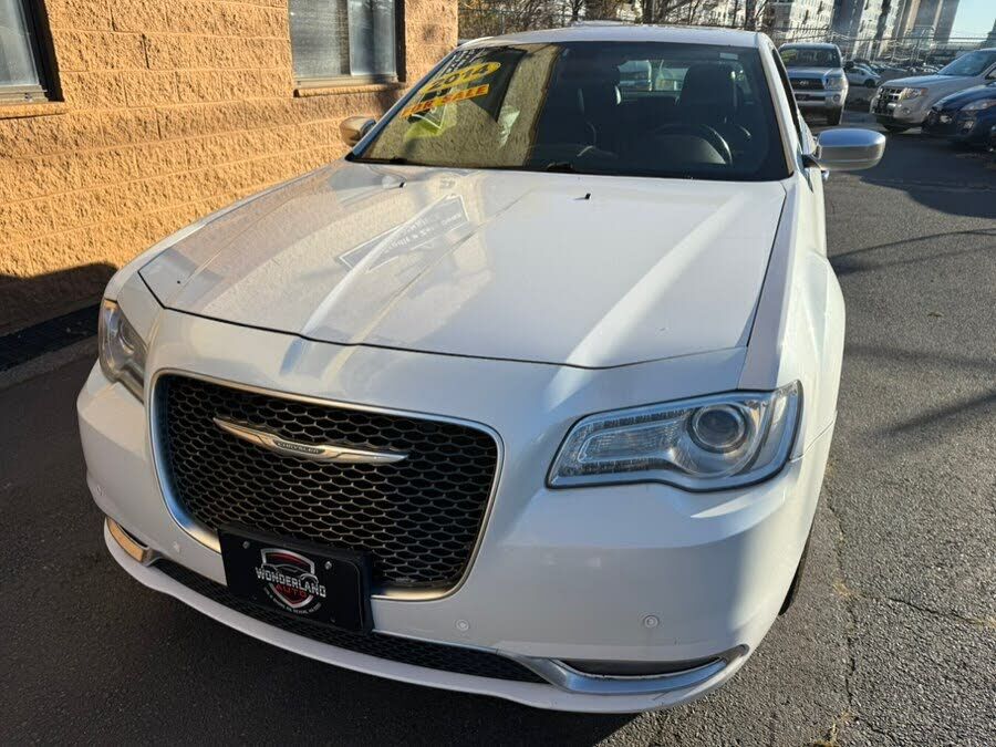 2015 CHRYSLER 300