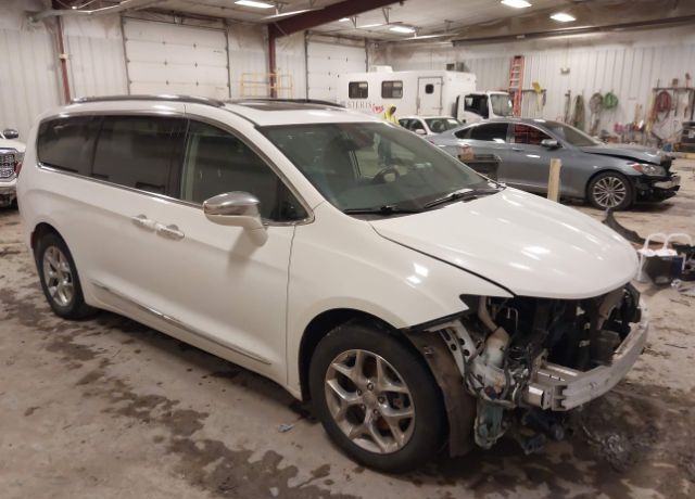 2019 CHRYSLER Pacifica