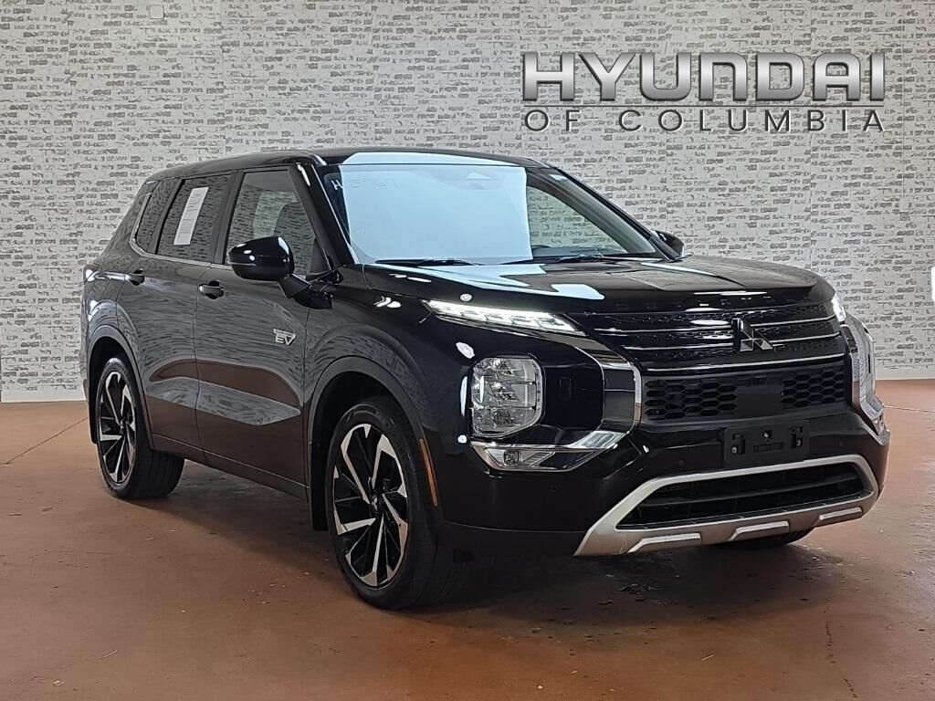 2024 MITSUBISHI Outlander