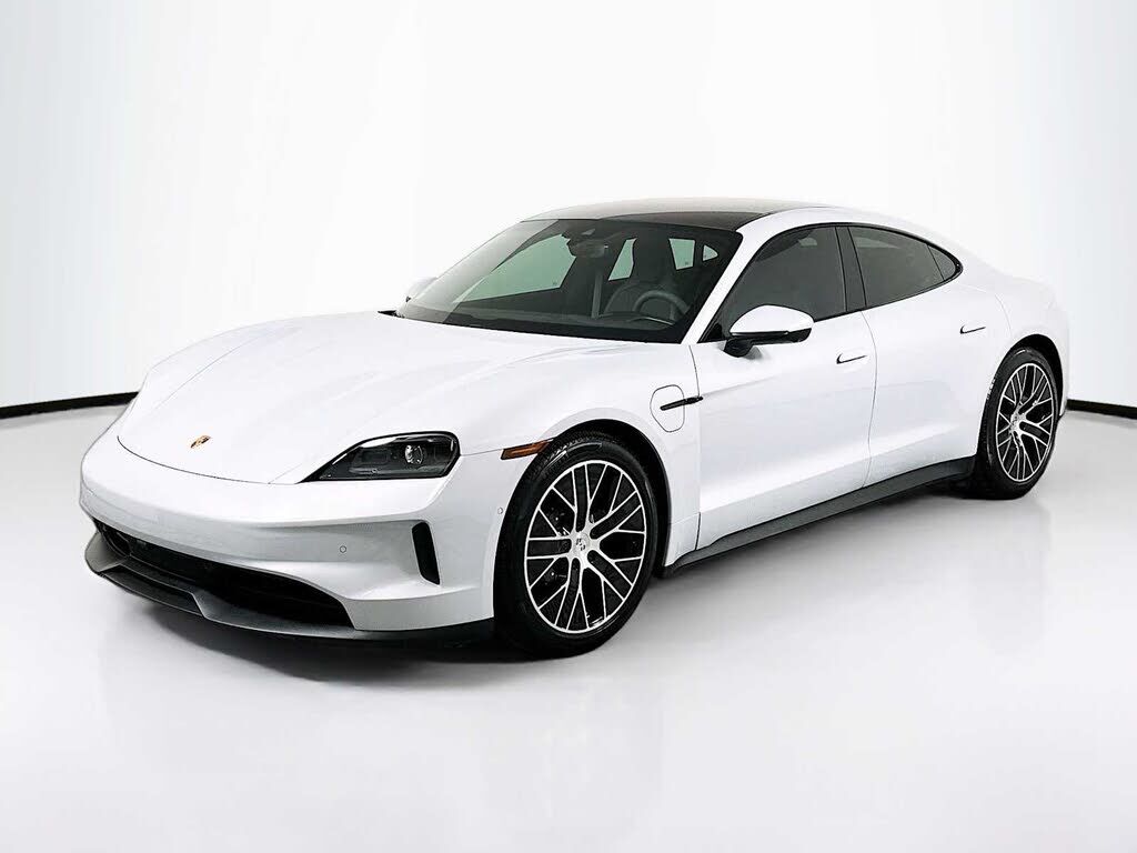 2025 PORSCHE Taycan