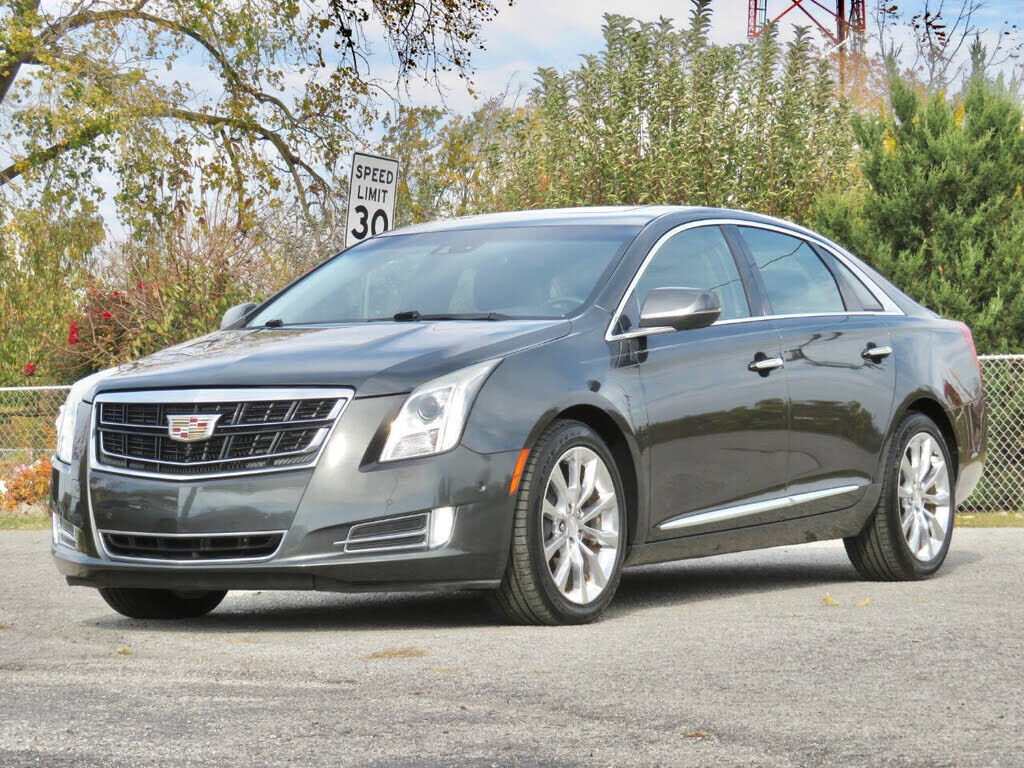 2017 CADILLAC XTS