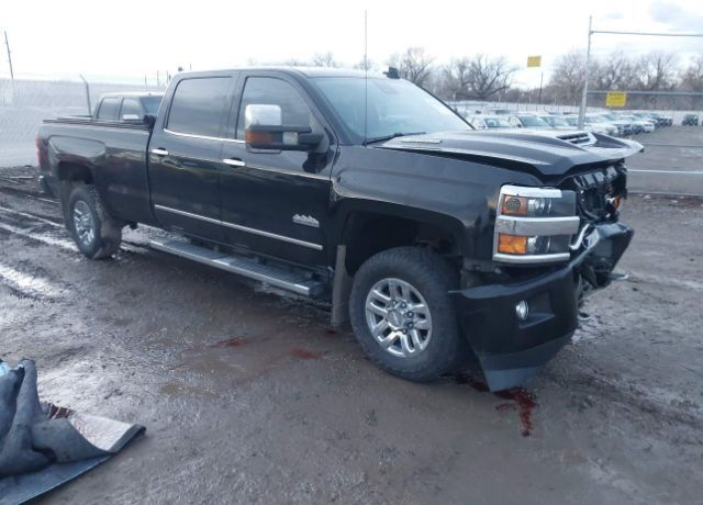 2018 CHEVROLET Silverado