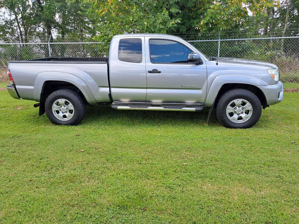 2015 TOYOTA Tacoma