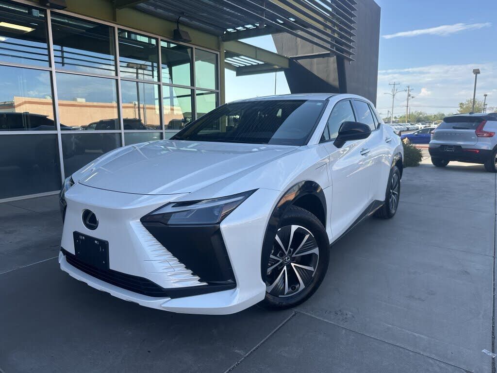 2024 LEXUS RZ 450e