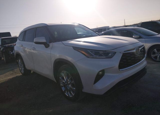 2020 TOYOTA Highlander