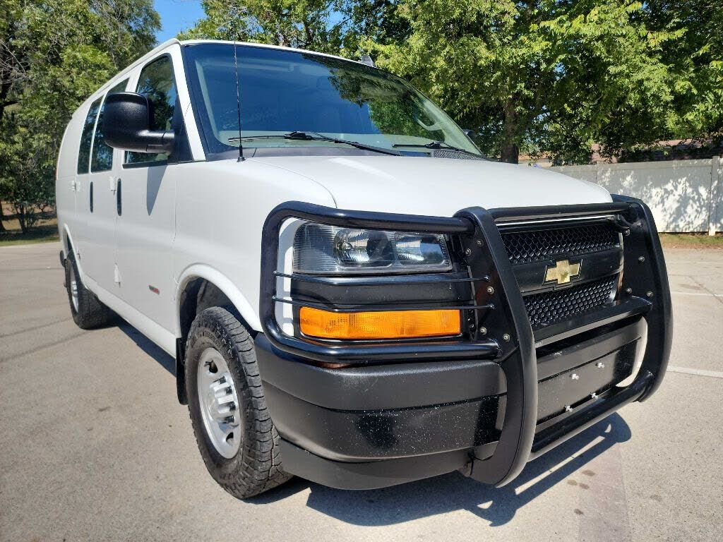 2018 CHEVROLET Express