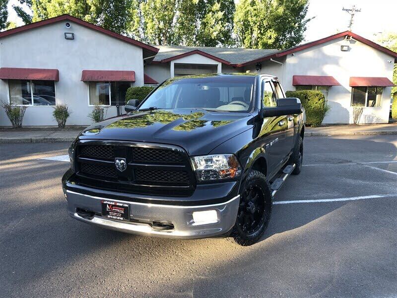 2012 DODGE Ram