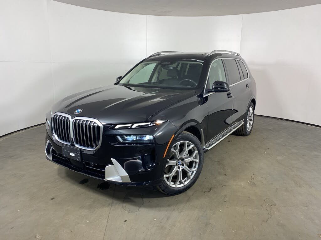 2023 BMW X7