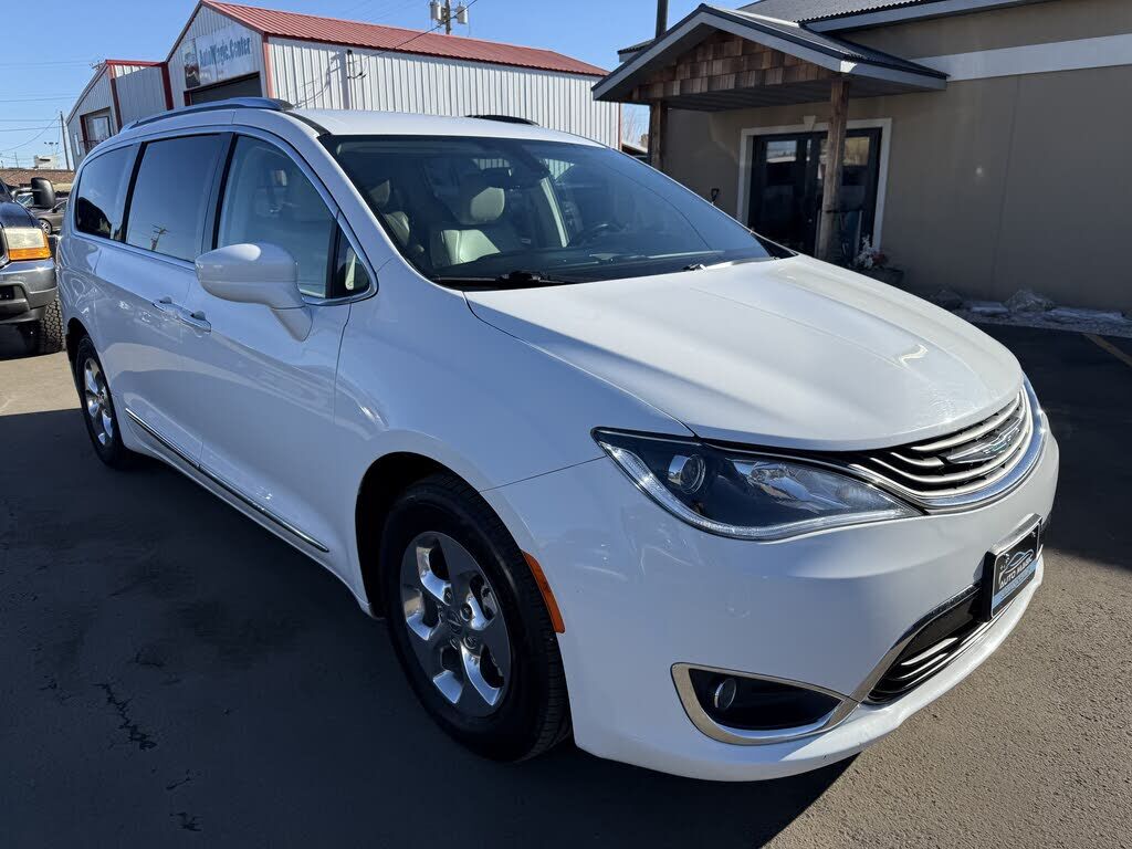 2018 CHRYSLER Pacifica