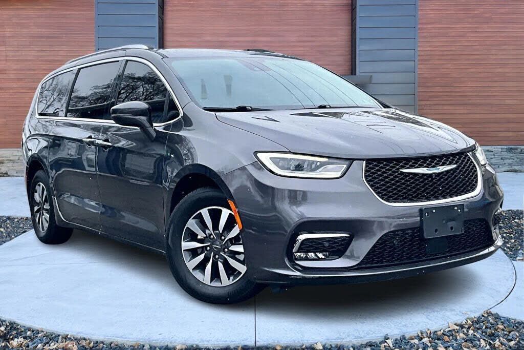 2021 CHRYSLER Pacifica