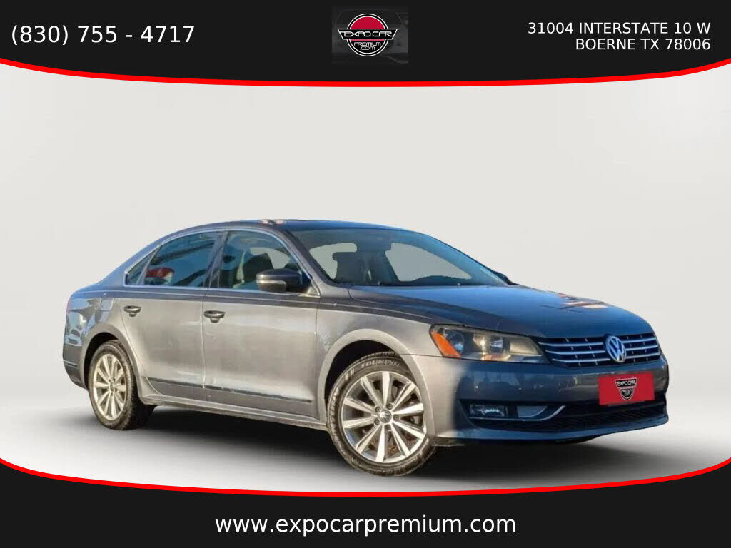 2013 VOLKSWAGEN Passat