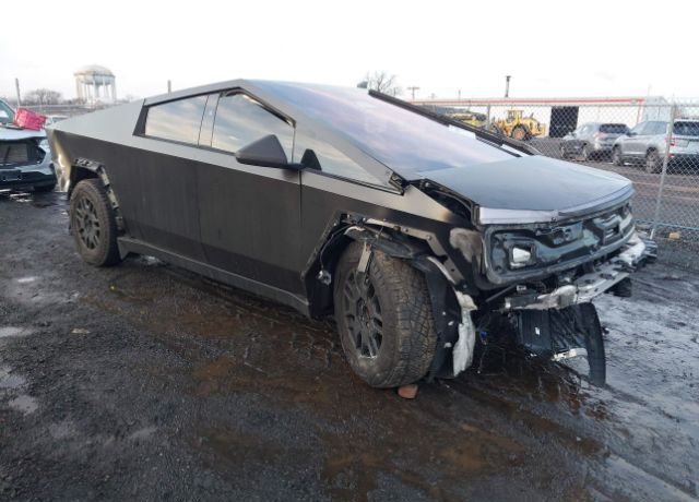 2024 TESLA Cybertruck