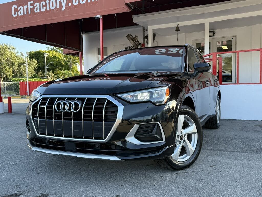 2021 AUDI Q3