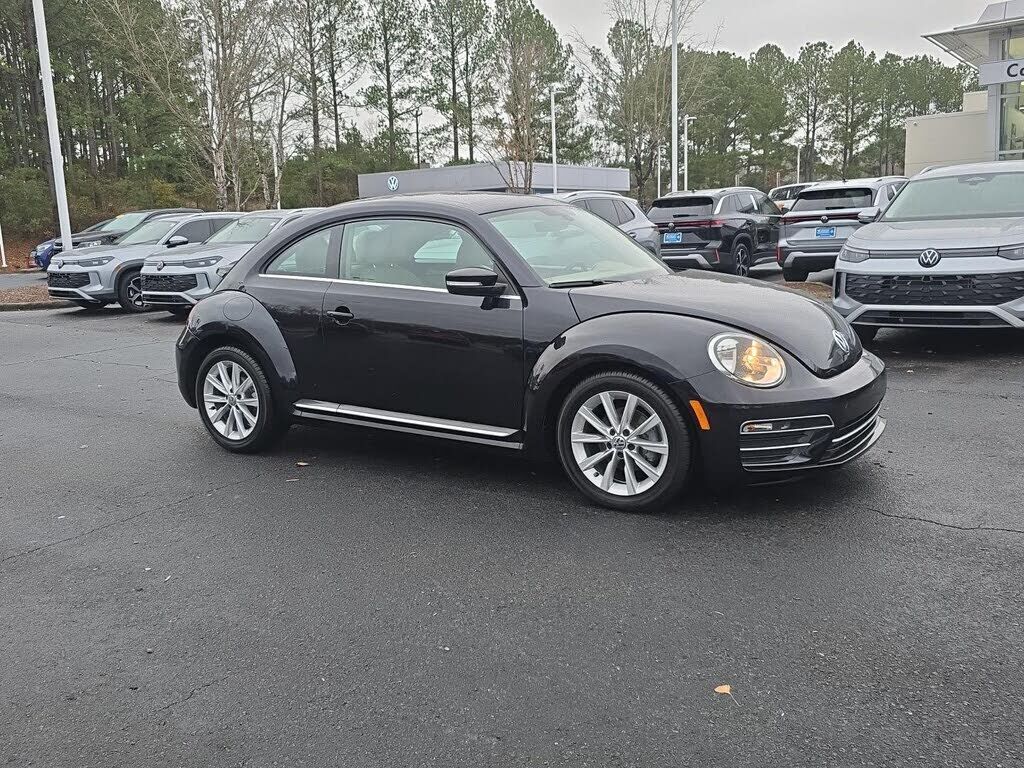 2019 VOLKSWAGEN Beetle
